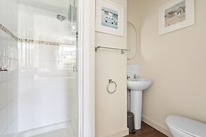 Bedford House Apartments