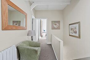 Bedford House Apartments