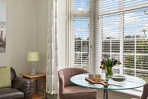 Bedford House Apartments