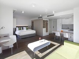 Base Nyon