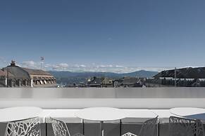 Base Nyon