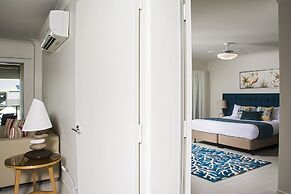 1770 Lagoons Central Apartment Resort