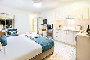 1770 Lagoons Central Apartment Resort