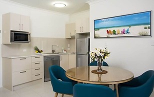 1770 Lagoons Central Apartment Resort