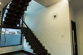 Van Nguyen Minihouse