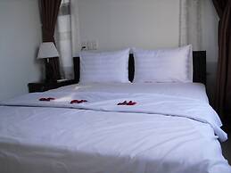 Van Nguyen Minihouse