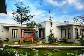 Van Nguyen Minihouse