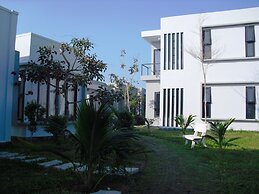 Van Nguyen Minihouse