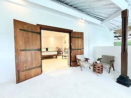 The Apartment Umalas