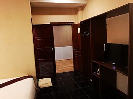 Phonethip Plaza Hotel