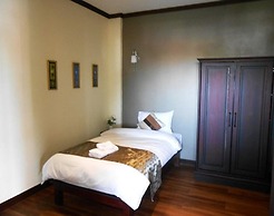 Phonethip Plaza Hotel