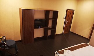 Phonethip Plaza Hotel