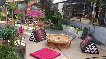 999 Triple Nine Guesthouse & Hostel Chiangmai