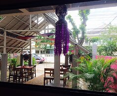 999 Triple Nine Guesthouse & Hostel Chiangmai