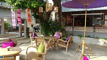 999 Triple Nine Guesthouse & Hostel Chiangmai