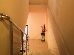 Number 1 Guesthouse & Restaurant