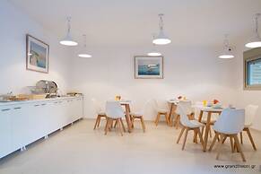 Grand TheoNi Boutique Hotel & Spa