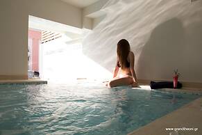 Grand TheoNi Boutique Hotel & Spa