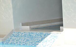 Grand TheoNi Boutique Hotel & Spa