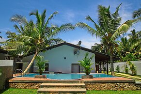 Villa Tangalle Lagoon