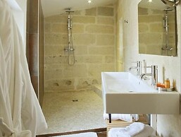 La Maison Rouge D'uzes