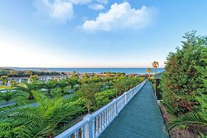 Royal Atlantis Spa & Resort