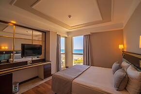 Royal Atlantis Spa & Resort