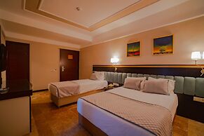 Royal Atlantis Spa & Resort