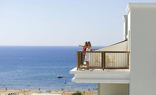 Royal Atlantis Spa & Resort