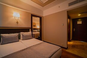 Royal Atlantis Spa & Resort