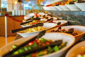 Royal Atlantis Spa & Resort