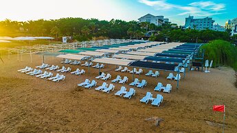 Royal Atlantis Spa & Resort