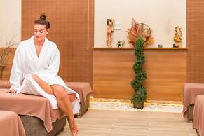 Royal Atlantis Spa & Resort