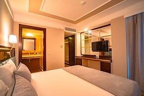 Royal Atlantis Spa & Resort