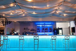 Acrotel Lilyann Boutique Hotel