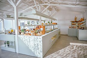 Acrotel Lilyann Boutique Hotel