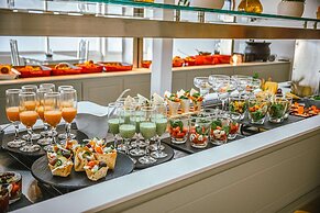 Acrotel Lilyann Boutique Hotel