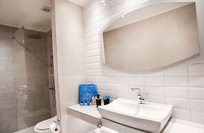 Acrotel Lilyann Boutique Hotel