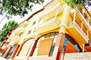 Red Fox Guesthouse