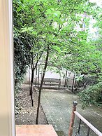 Red Fox Guesthouse
