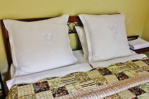 Red Fox Guesthouse