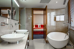 Radisson Blu M'Bamou Palace Hotel