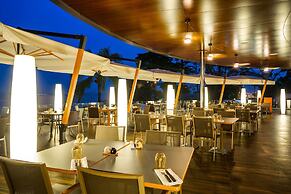 Radisson Blu M'Bamou Palace Hotel