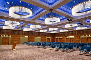 Radisson Blu M'Bamou Palace Hotel