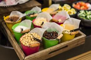 Radisson Blu M'Bamou Palace Hotel