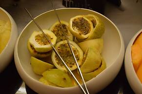 Radisson Blu M'Bamou Palace Hotel