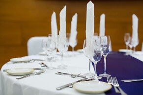 Radisson Blu M'Bamou Palace Hotel