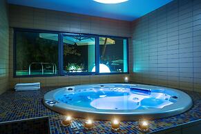 Radisson Blu M'Bamou Palace Hotel