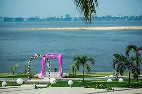 Radisson Blu M'Bamou Palace Hotel