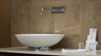 Radisson Blu M'Bamou Palace Hotel